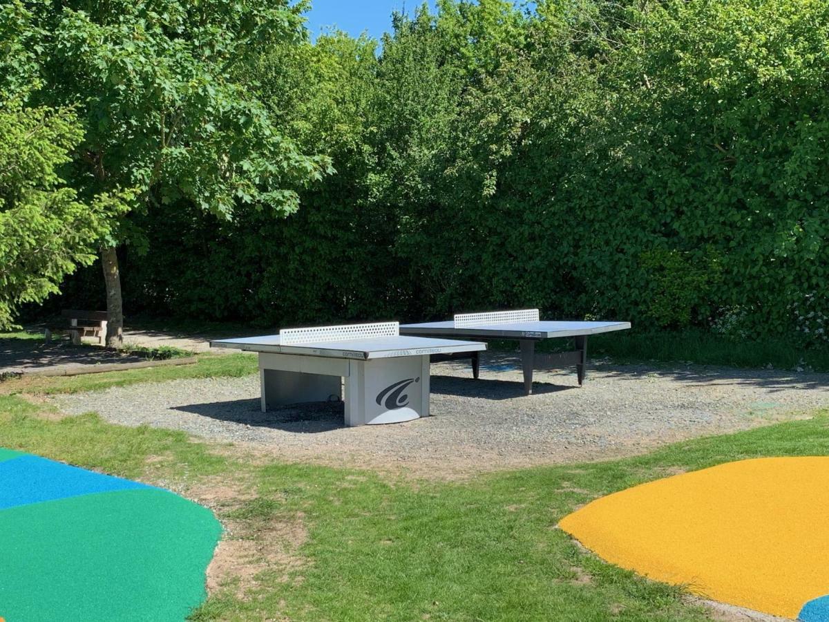 Camping Le Rouge Gorge **** 10' Puy Du Fou Saint-Laurent-sur-Sèvre Exterior foto